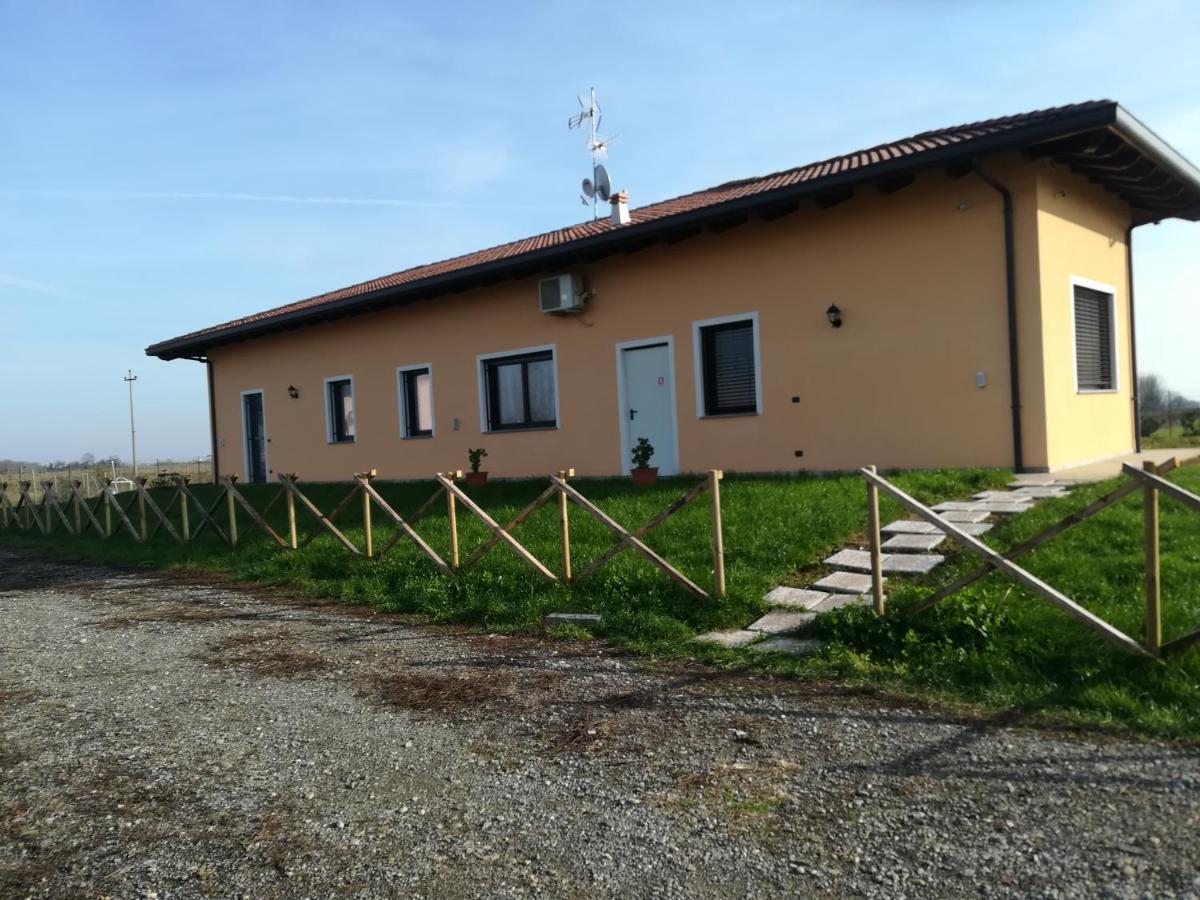 B&B La Dea Lumaca Villareggia Exterior foto